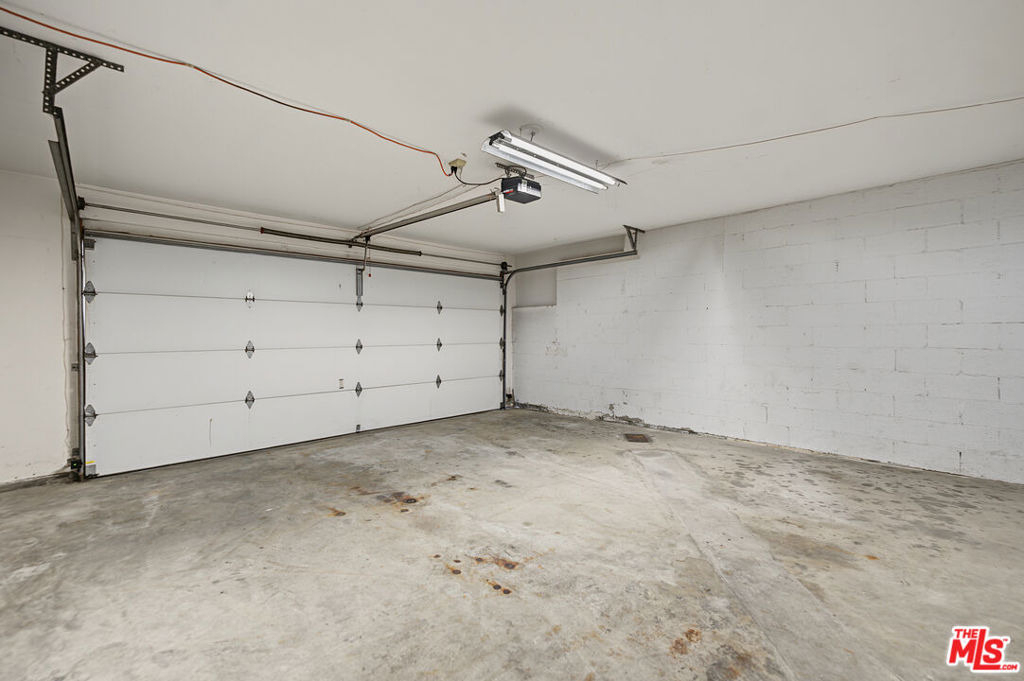 6622 Ocean Crest Drive - Photo 27