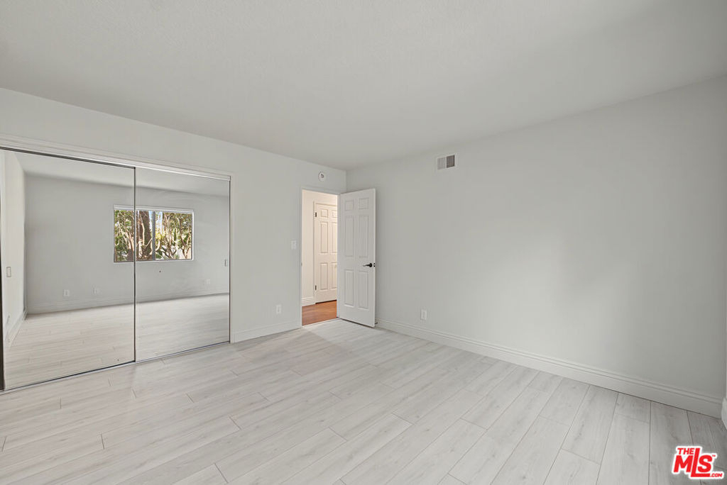 6622 Ocean Crest Drive - Photo 15