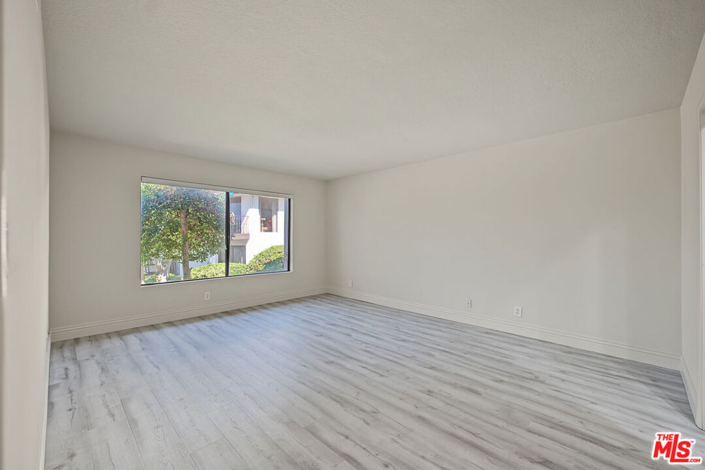 6622 Ocean Crest Drive - Photo 17