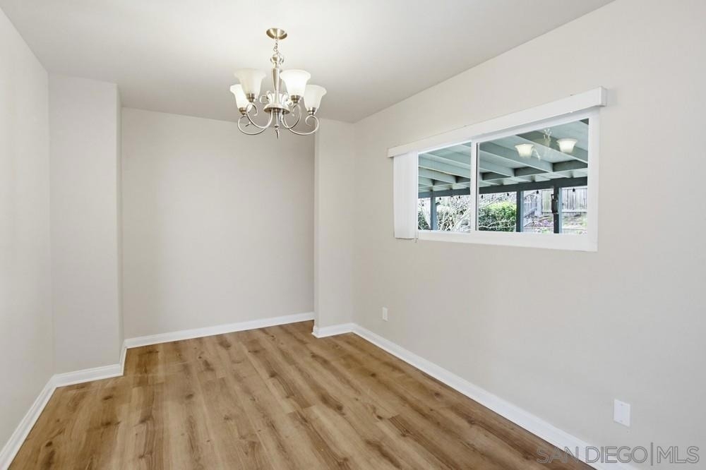 6390 Belle Glade Ave - Photo 11