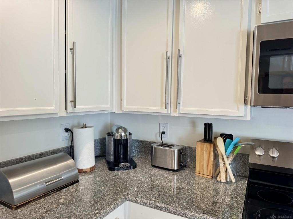 2108 Sea Village Circle - Photo 7
