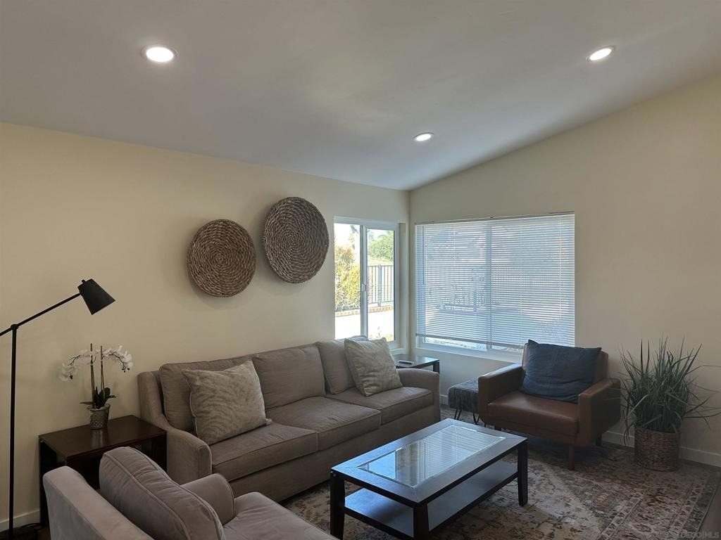 130 Rosemary Place - Photo 8