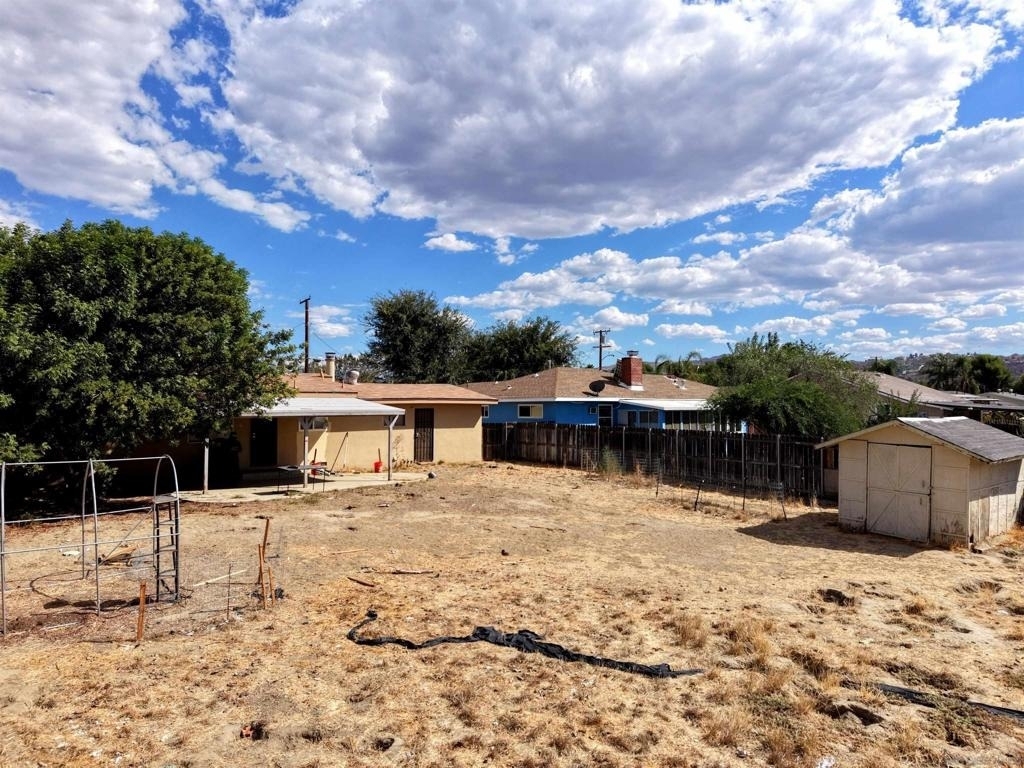565 Taylor St - Photo 10