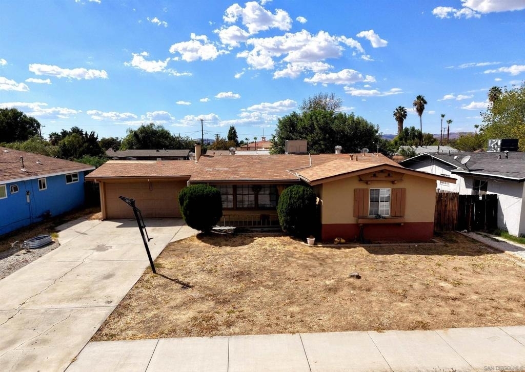 565 Taylor St - Photo 4