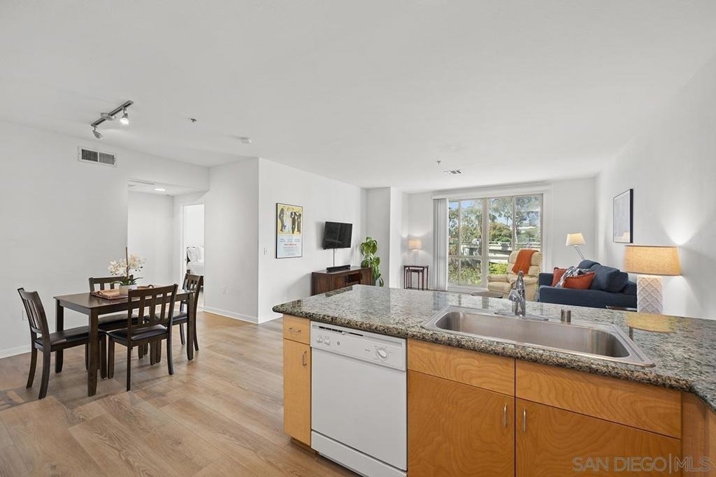 1501 Front St. - Photo 5