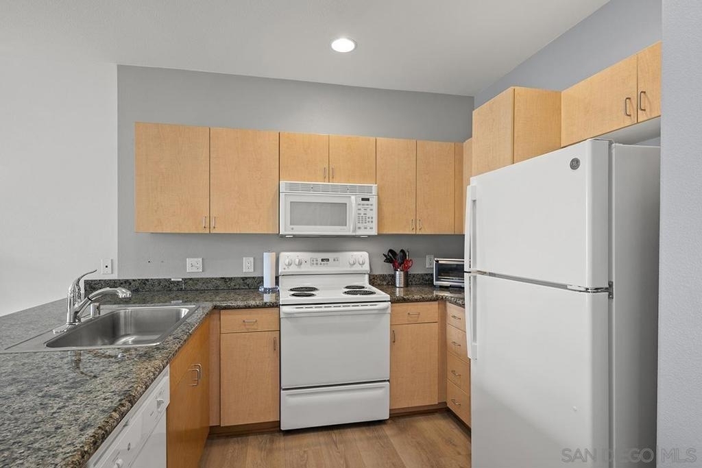 1501 Front St. - Photo 10