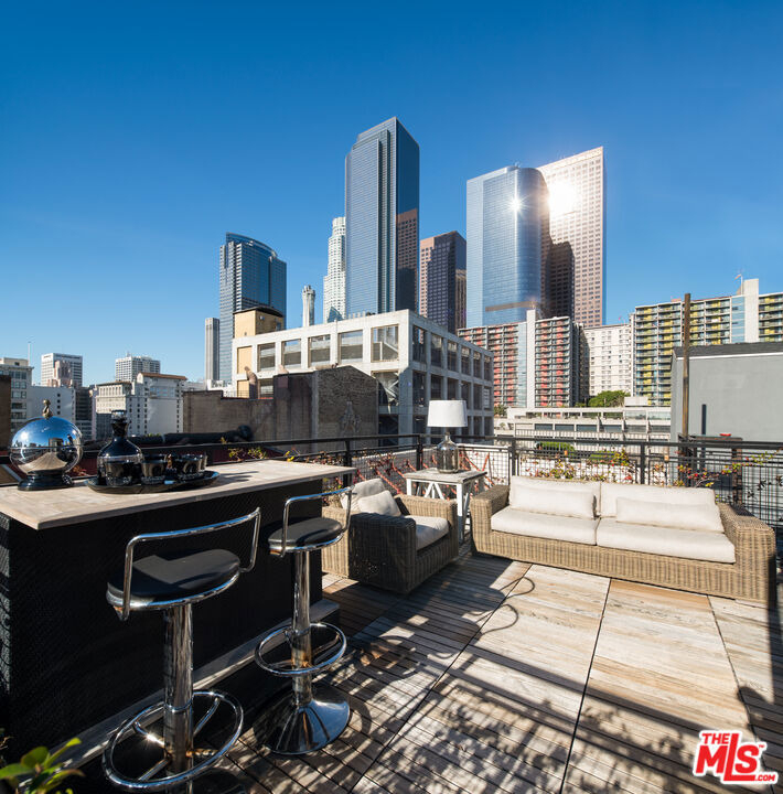 253 S Broadway - Photo 16