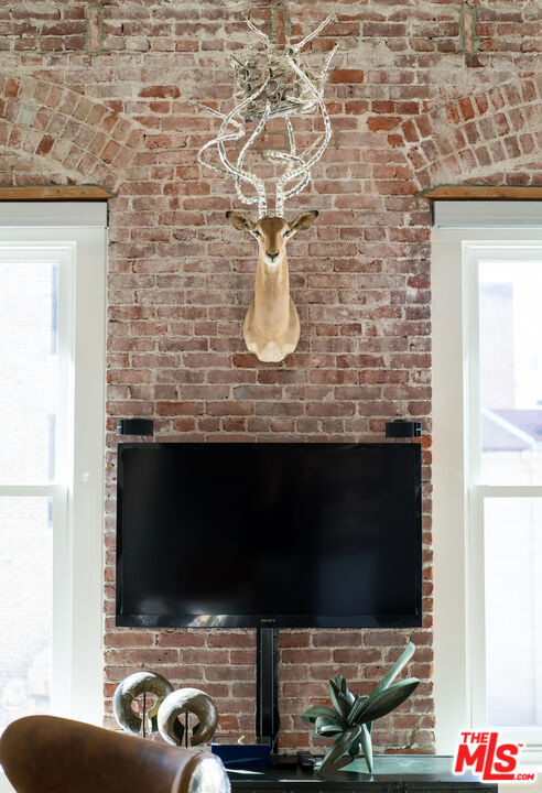 253 S Broadway - Photo 36