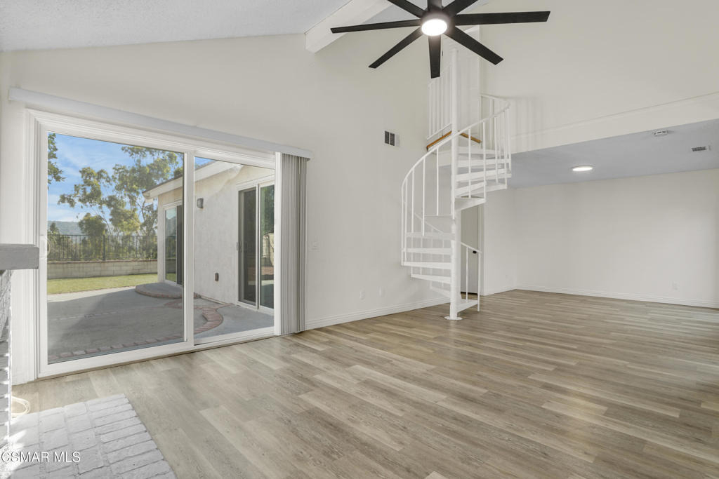160 Birchwood Street - Photo 4