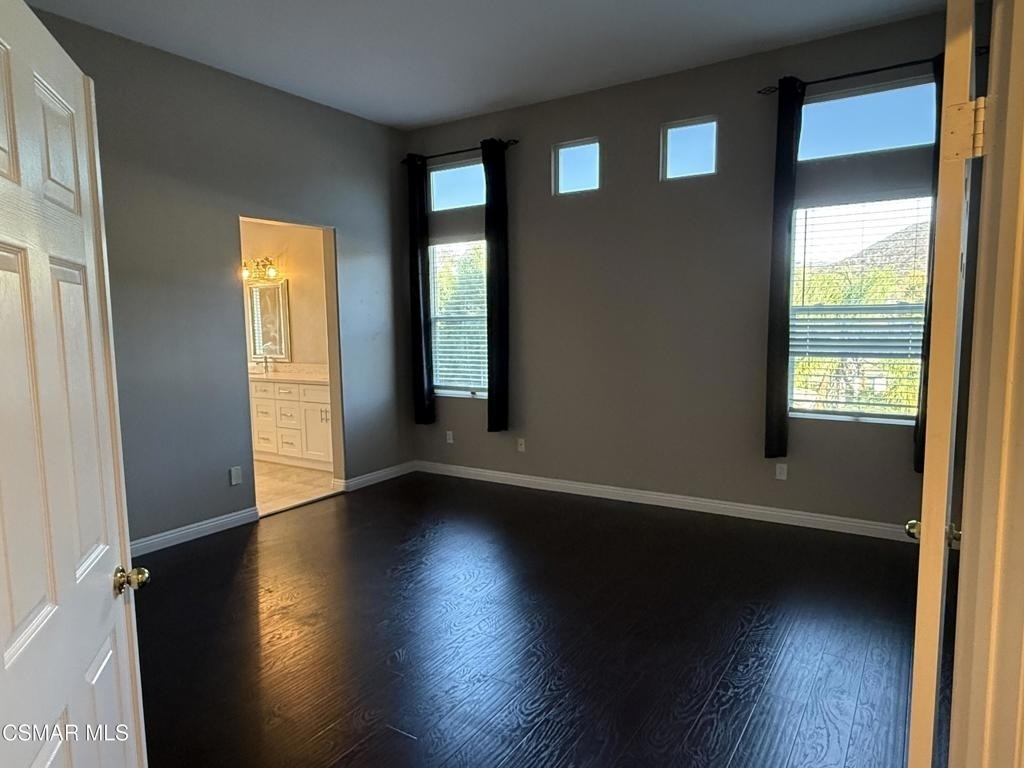 424 Knollwood Drive - Photo 8