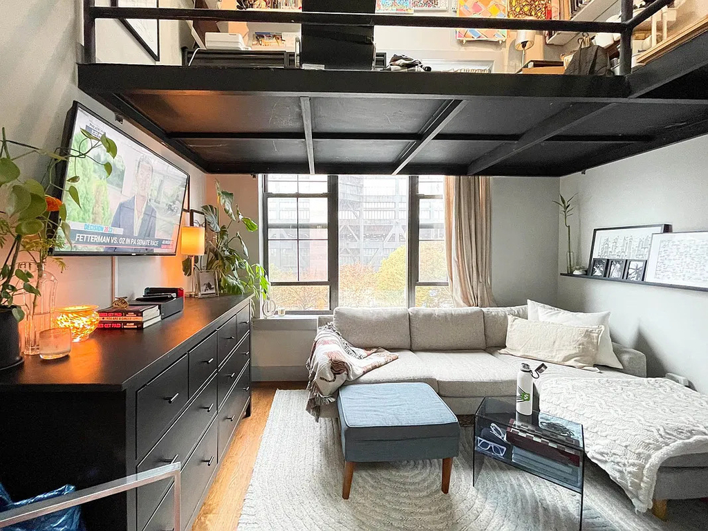 9 Marcus Garvey Boulevard - Photo 3