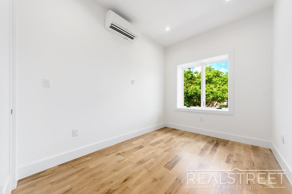 339 Herkimer Street - Photo 6