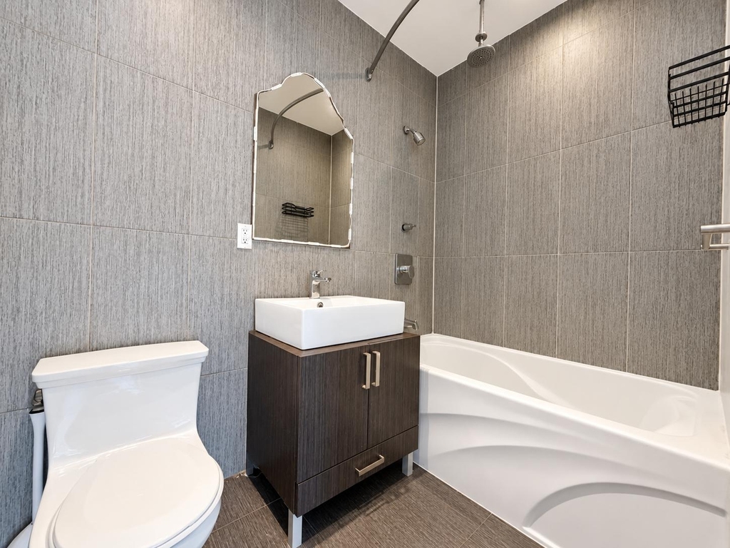 143 Skillman Avenue - Photo 4