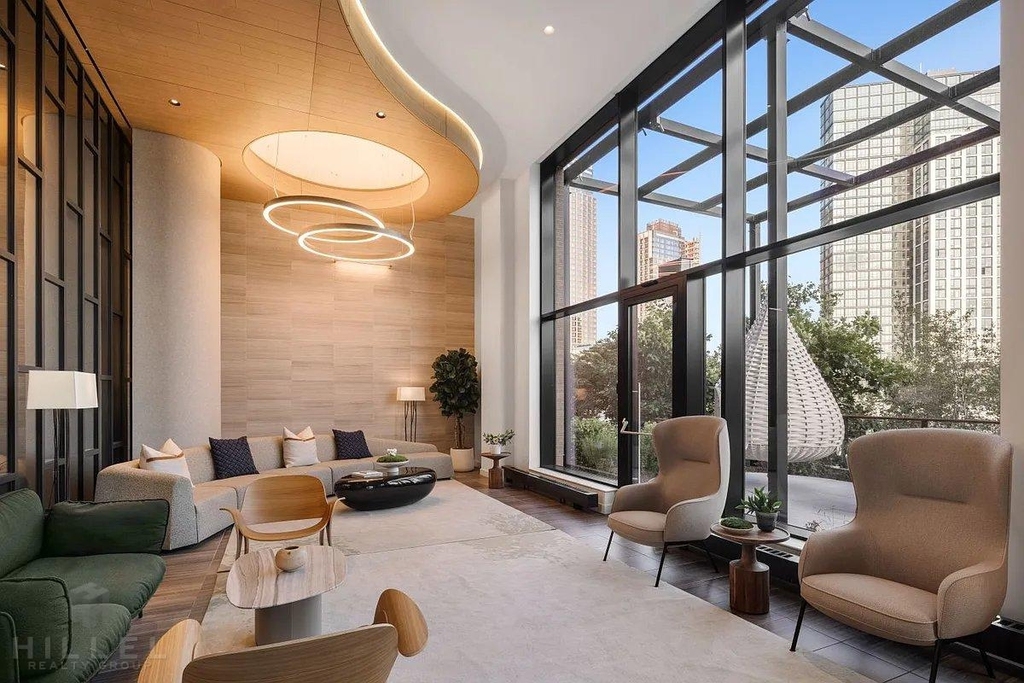 57th Avenue - Photo 13