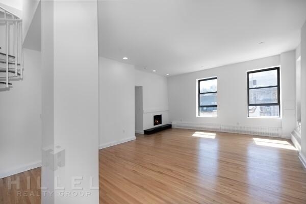 6th Ave. - Photo 1