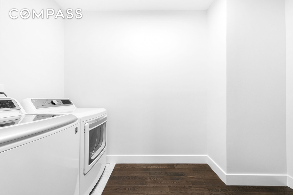 83rd Street - Photo 2