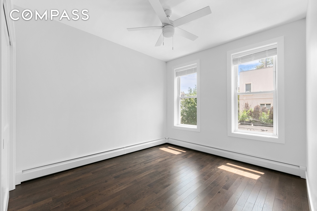 83rd Street - Photo 5