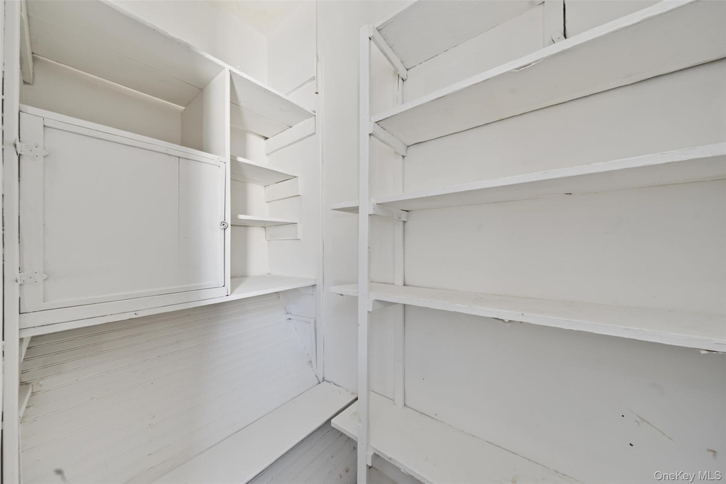 18 Chestnut Street - Photo 8