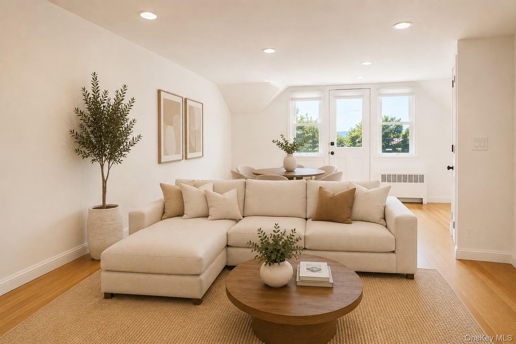 545 E Park Avenue - Photo 6