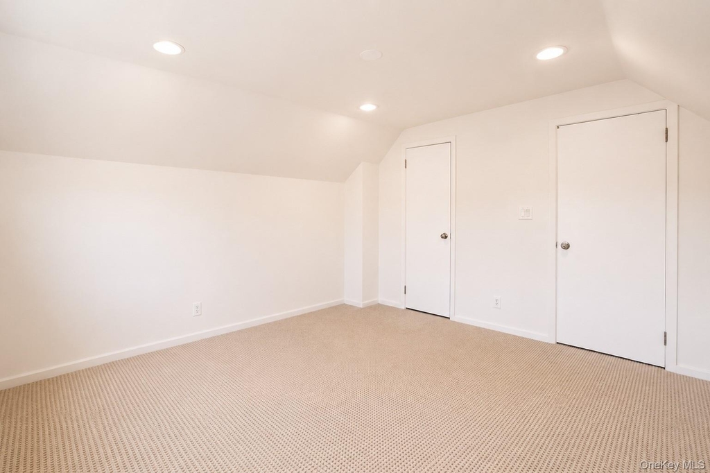 545 E Park Avenue - Photo 19