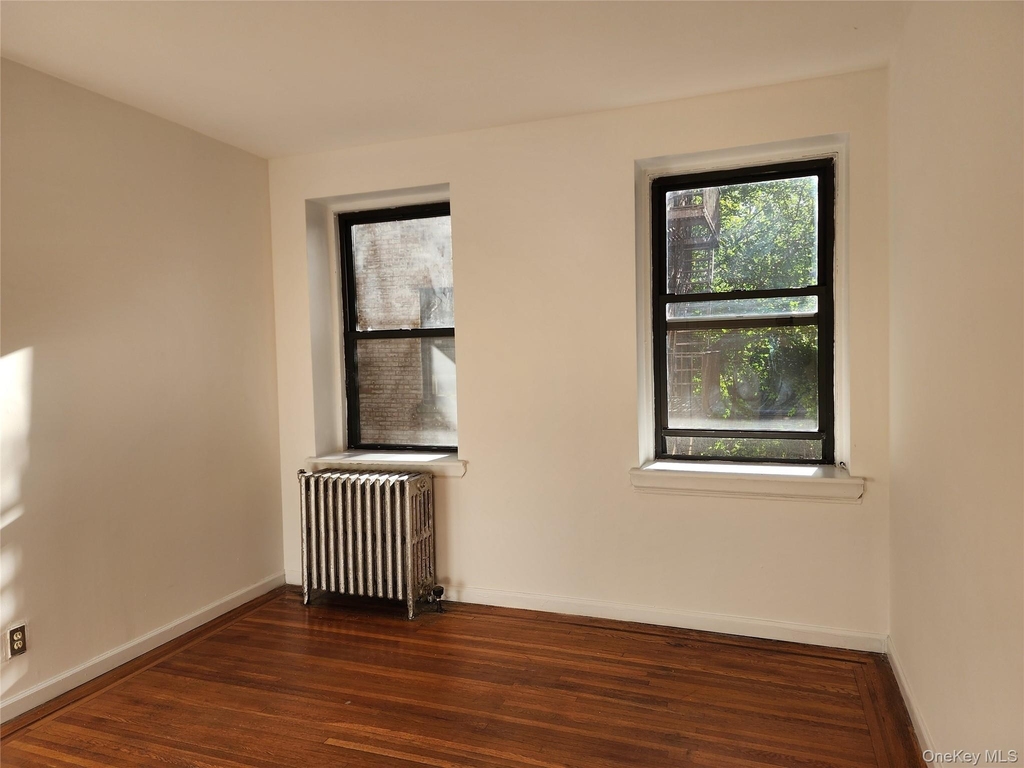 77-20 Austin Street - Photo 10