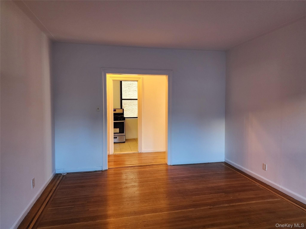 77-20 Austin Street - Photo 1
