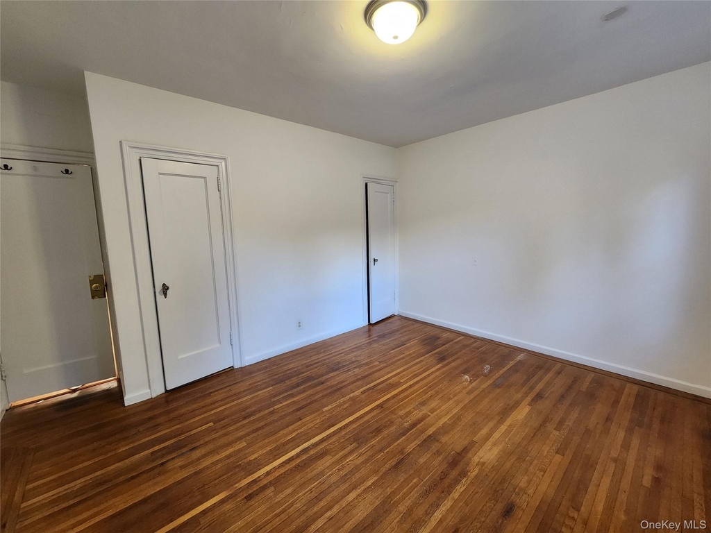 77-20 Austin Street - Photo 16