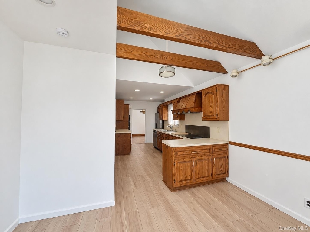 72 Primrose Avenue - Photo 8