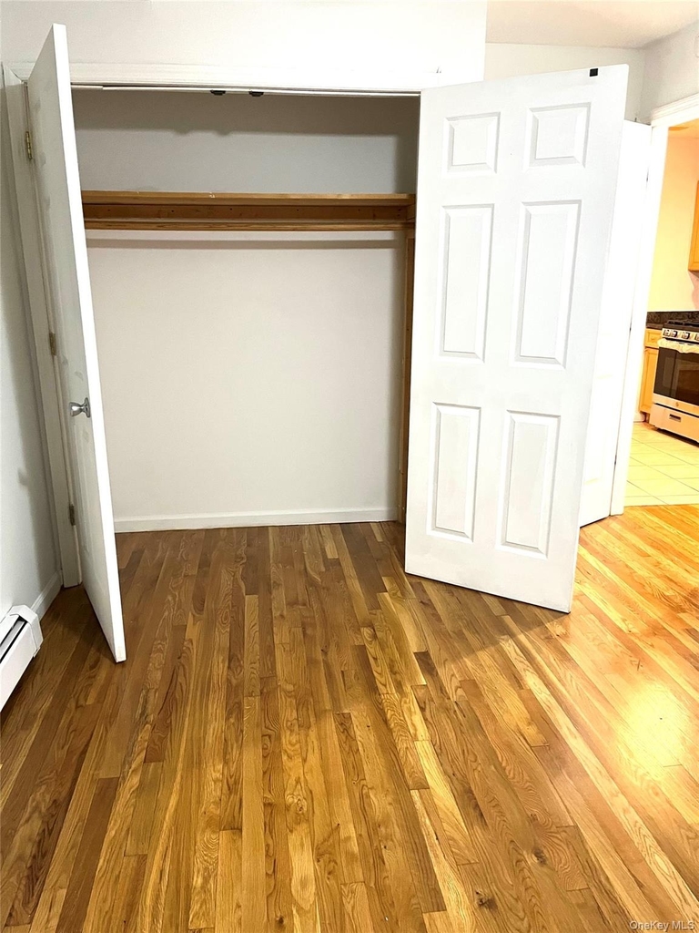 82-81 88th Pl - Photo 13