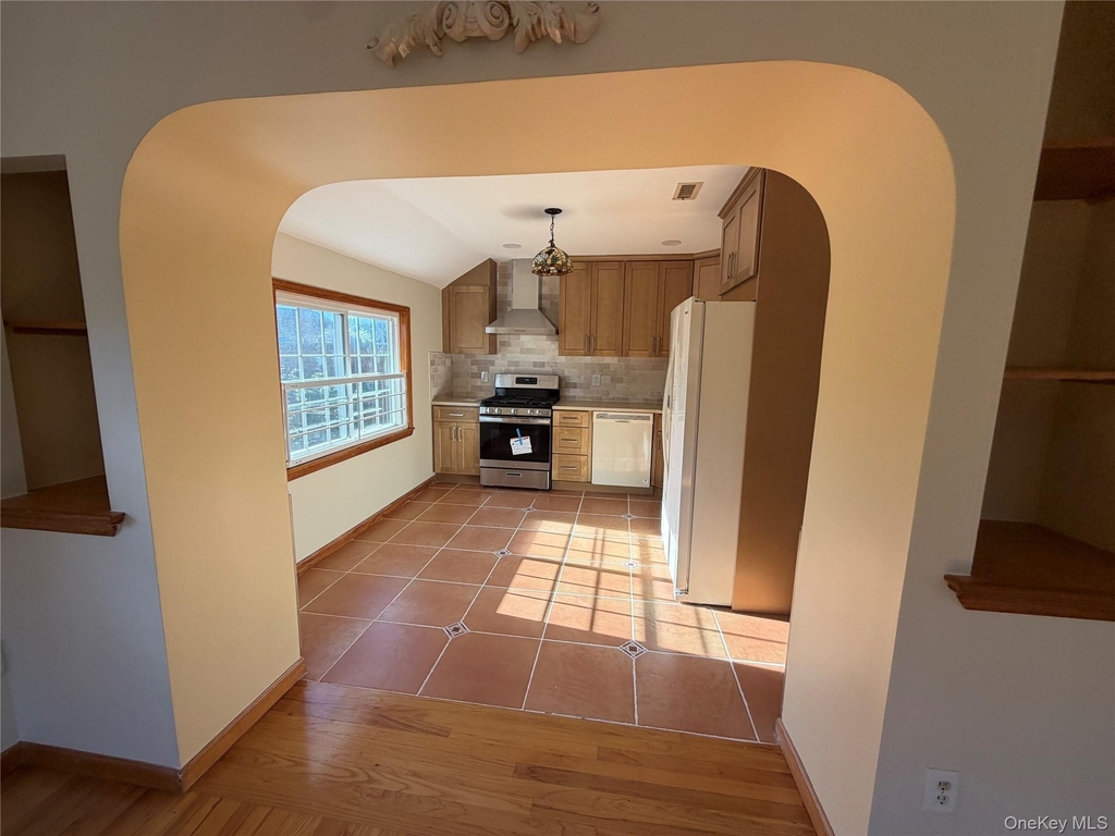 245-47 60th Little Neck Avenue - Photo 10