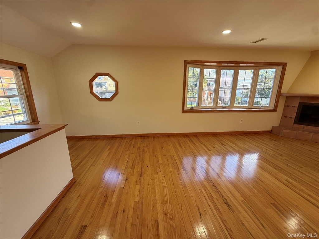 245-47 60th Little Neck Avenue - Photo 5
