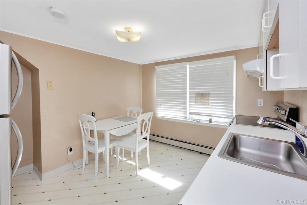 90 East 7th Street - Photo 3