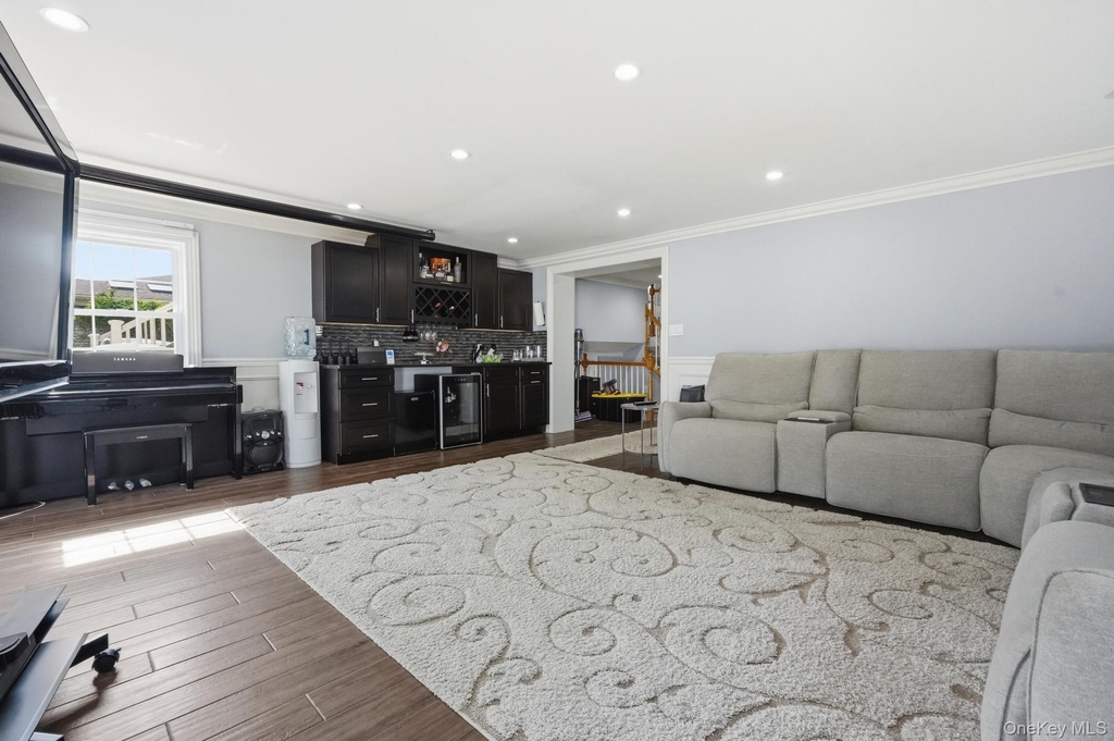 47 Orange Dr - Photo 28