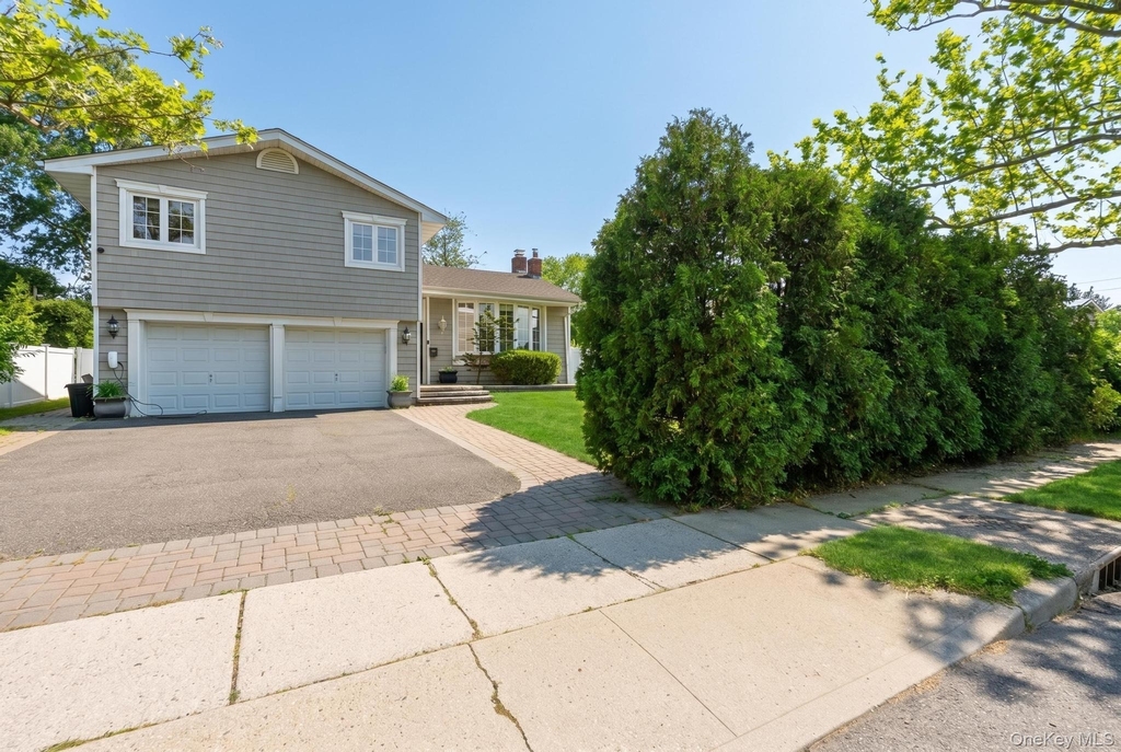 47 Orange Dr - Photo 1