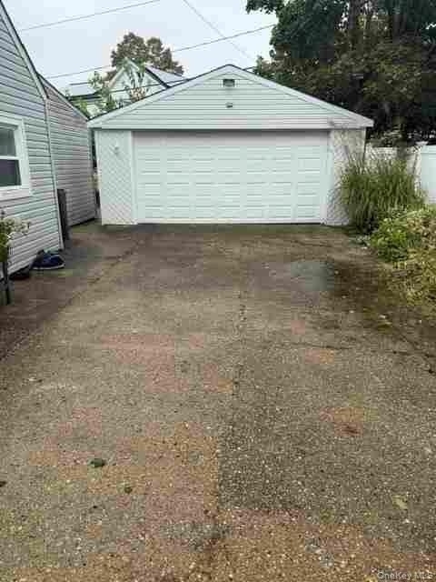 82 Barnyard Ln - Photo 8