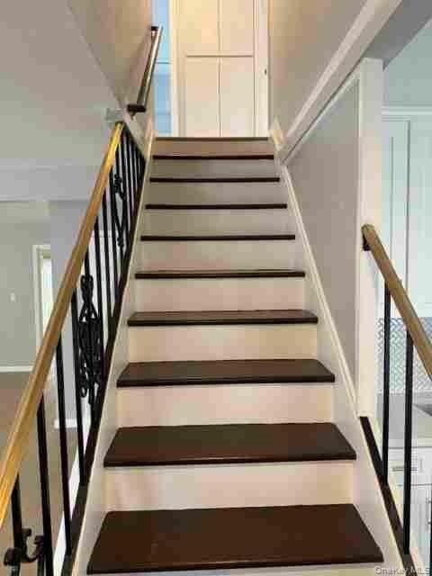 82 Barnyard Ln - Photo 11