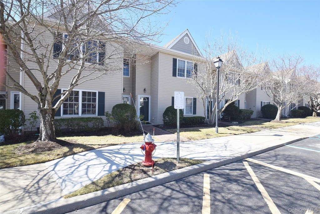 822 Portofino Place - Photo 17