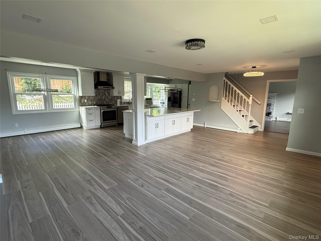 3123 Douglas Drive - Photo 4