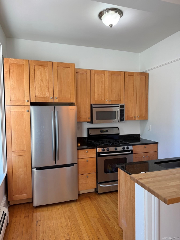 179 Main Street - Photo 2