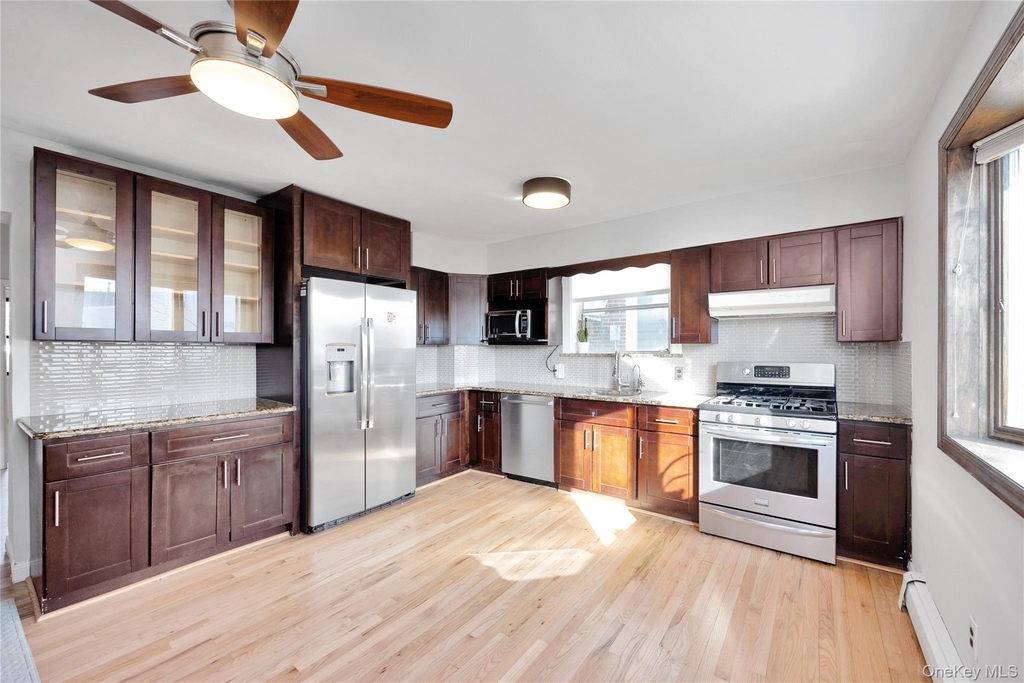 14830 11th Avenue - Photo 3