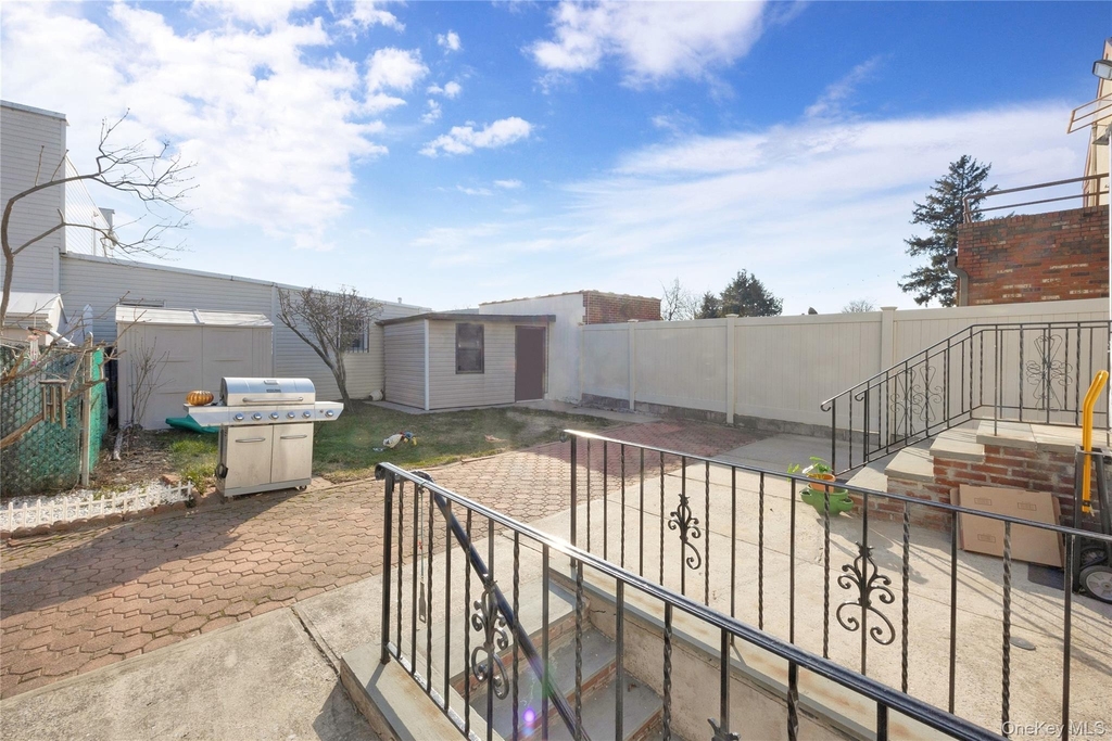 14830 11th Avenue - Photo 11