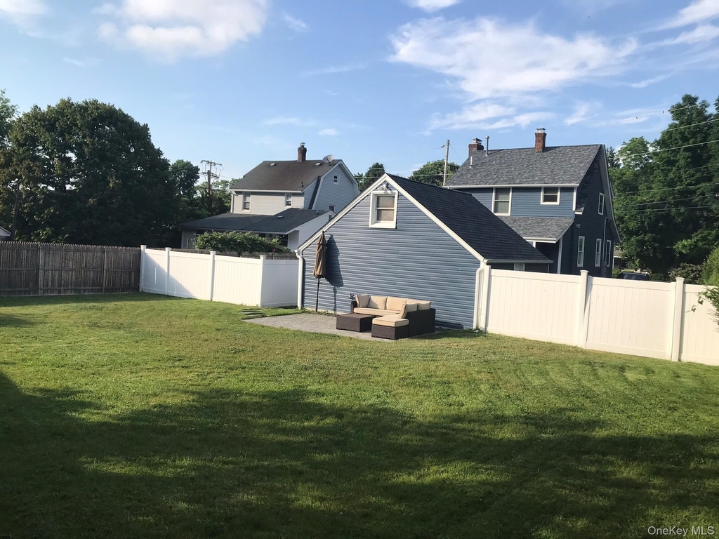 57 Spring Road - Photo 4