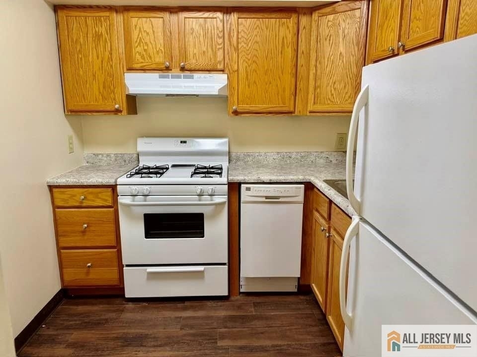 25 Cyprus Lane - Photo 2