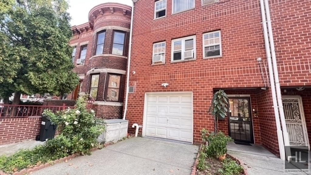 2810 Beverley Road - Photo 16