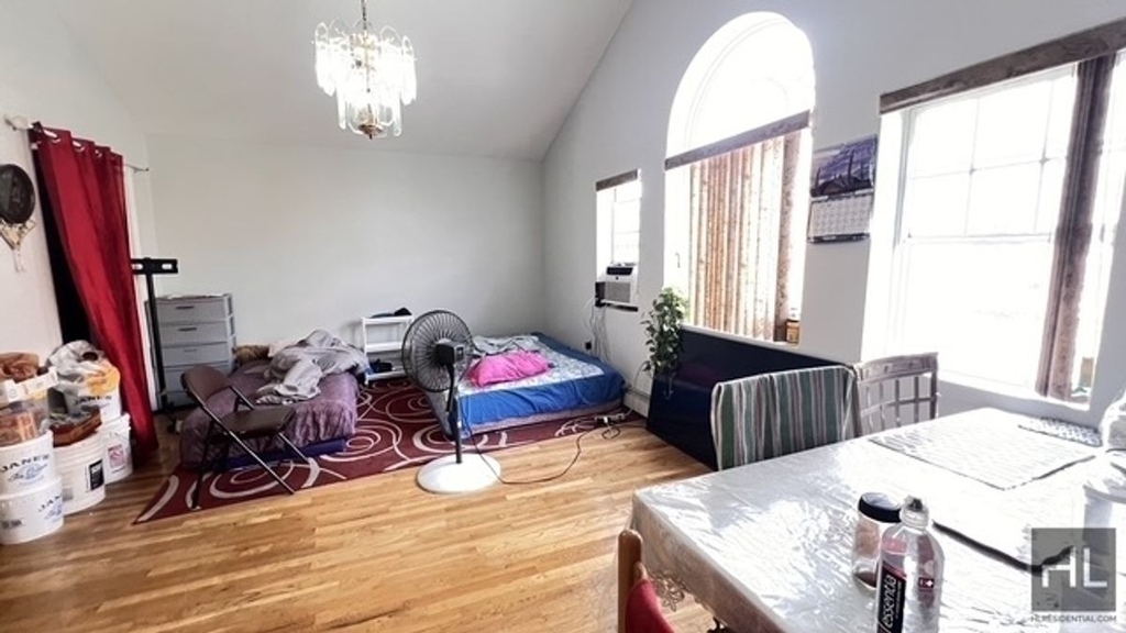 2810 Beverley Road - Photo 3