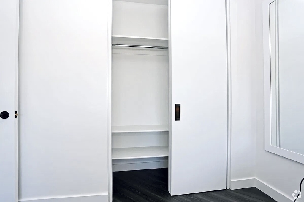 250 East Houston Street - Photo 4