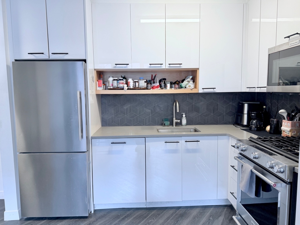 250 East Houston Street - Photo 4