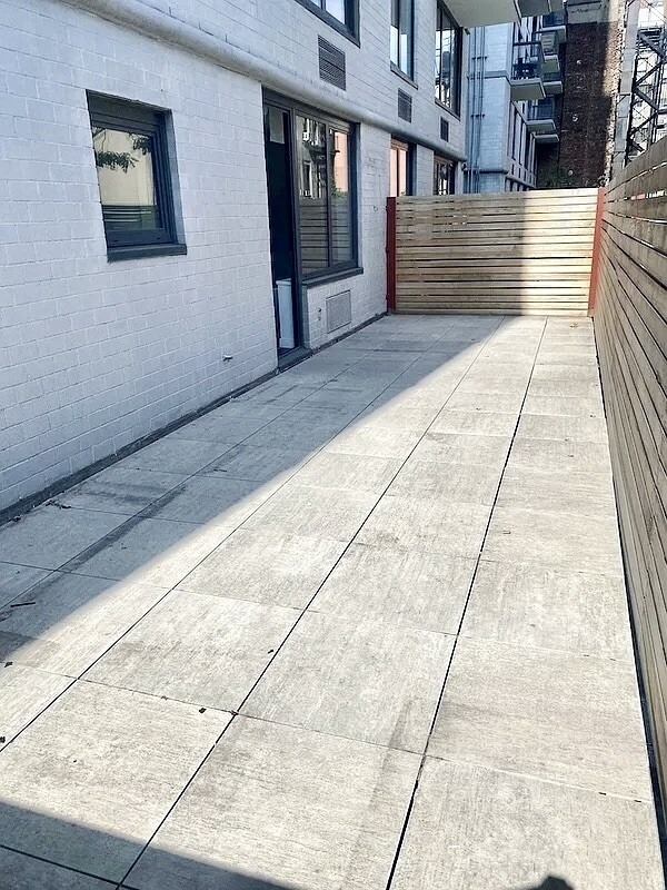 250 East Houston Street - Photo 9