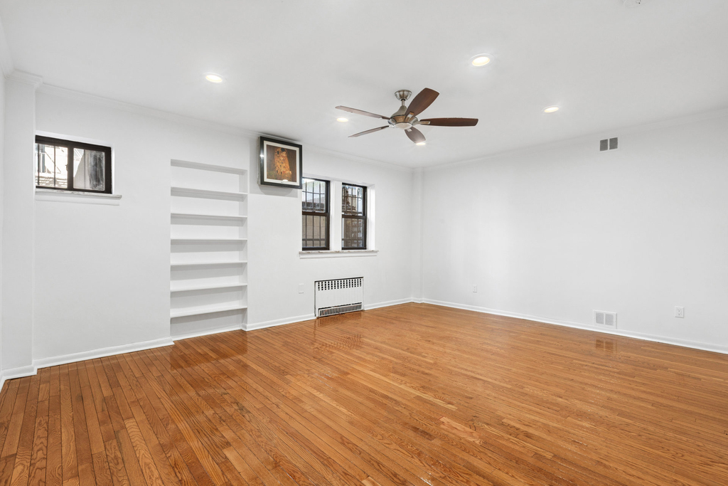 253 W 139th Street - Photo 4