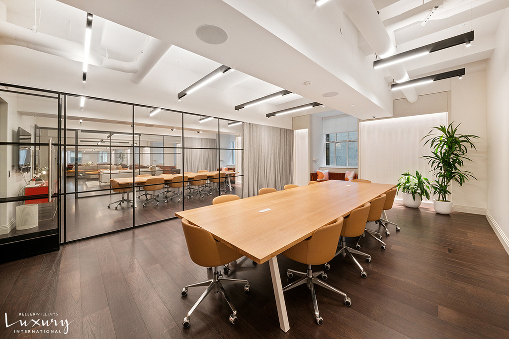 1 Wall Street - Photo 12